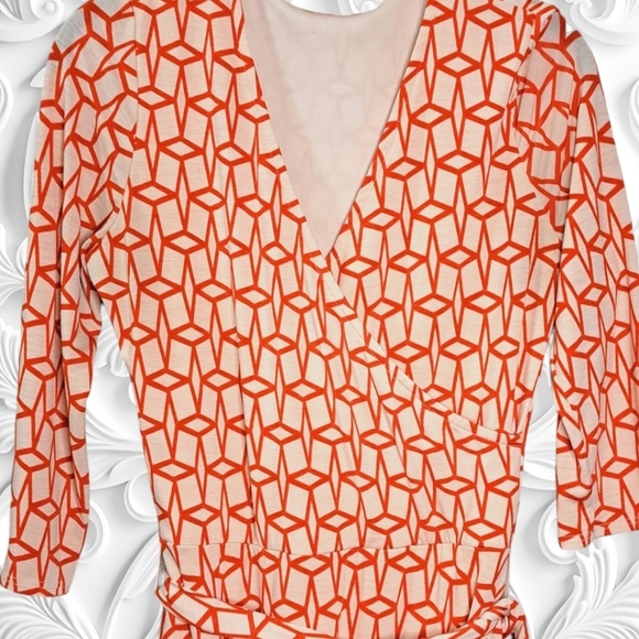 41 Hawthorne Tan Dress With Red Geographic Design - Picture 2 of 7